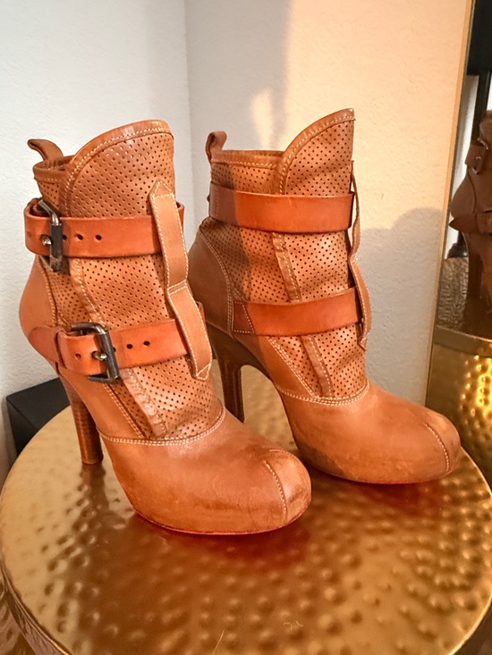 Vivienne Westwood Shoes - Vintage Vivienne Westwood ankle boot Brown EU 39 - SOLD